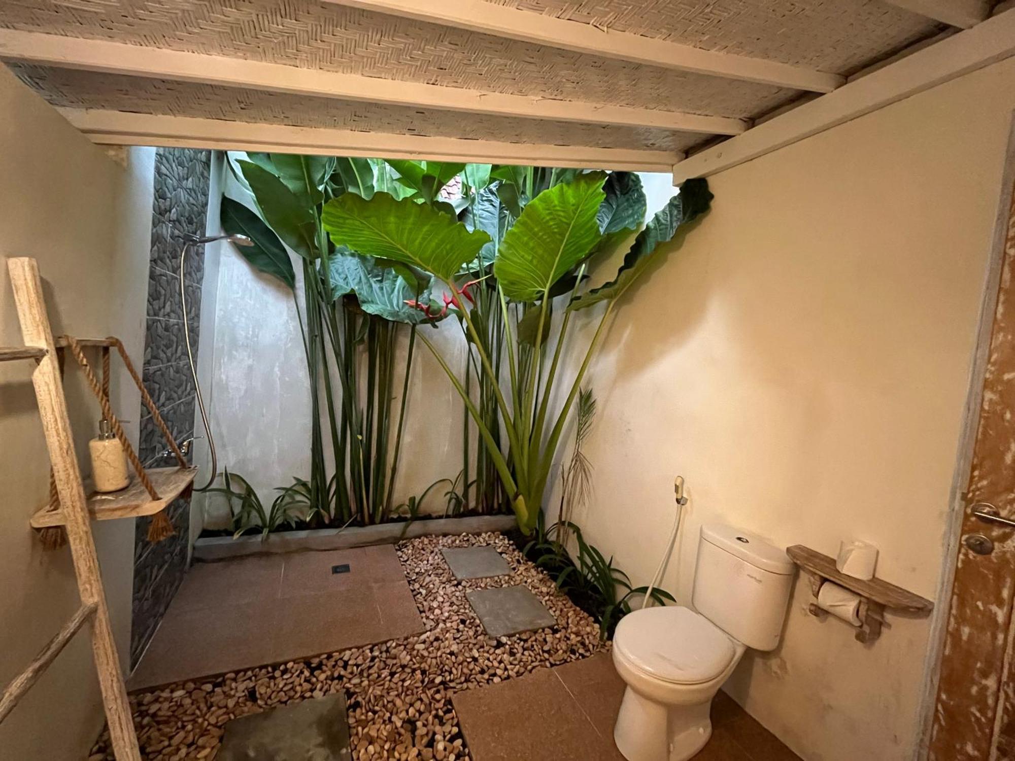 Penida West Palm Cottage Toyapakeh Exterior foto